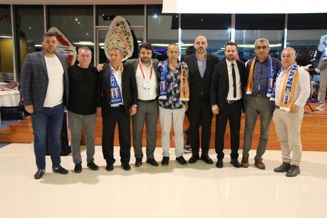 İstanbul Gümüşhanespor Dayanışma Gecesi Düzenledi