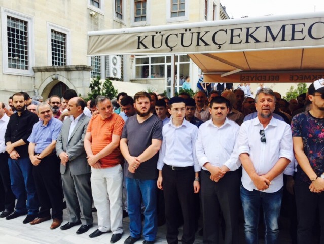 Beyhan Teyze Son Yolculuğuna Uğurlandı