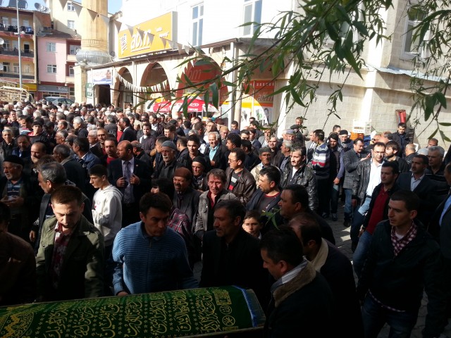 Baba Şahin, Defnedildi