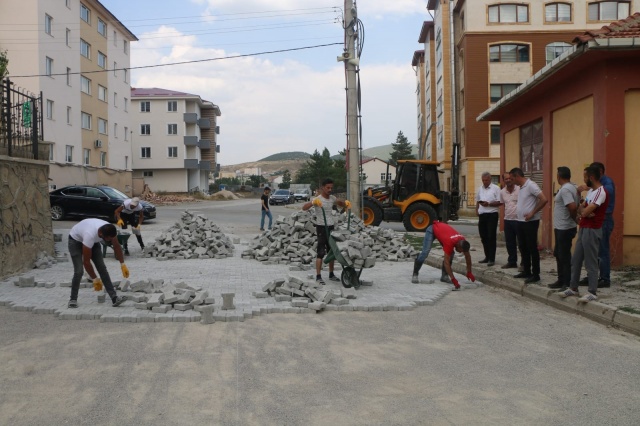 Şiran'da Parke Çalışmaları Devam Ediyor