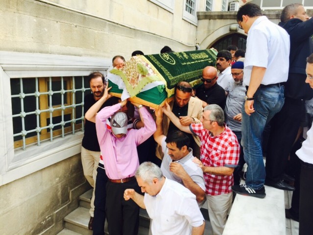 Beyhan Teyze Son Yolculuğuna Uğurlandı