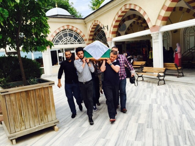 Beyhan Teyze Son Yolculuğuna Uğurlandı