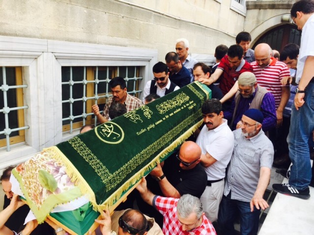 Beyhan Teyze Son Yolculuğuna Uğurlandı