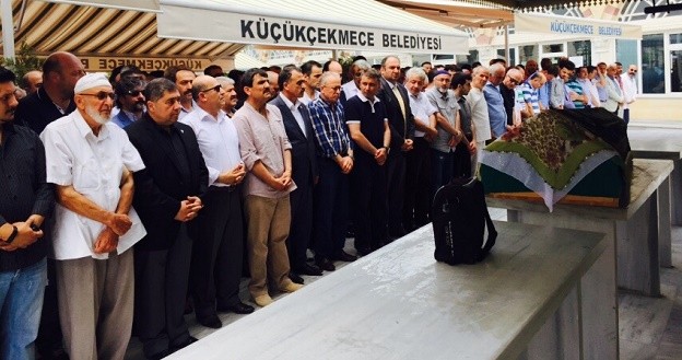 Beyhan Teyze Son Yolculuğuna Uğurlandı