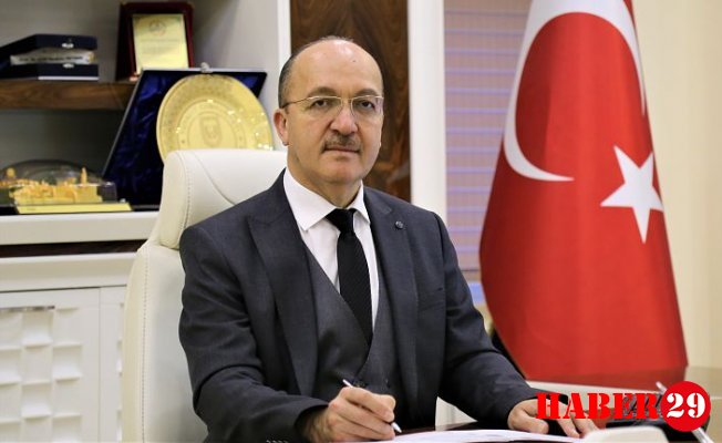 Rektör Zeybek yeniden atandı