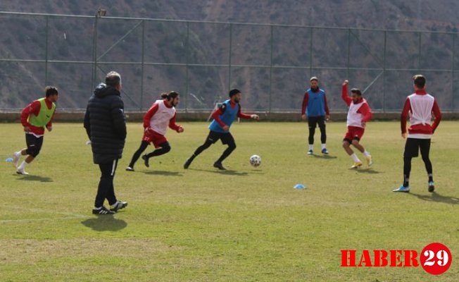 Gümüş Hacettepe’ye Bileniyor