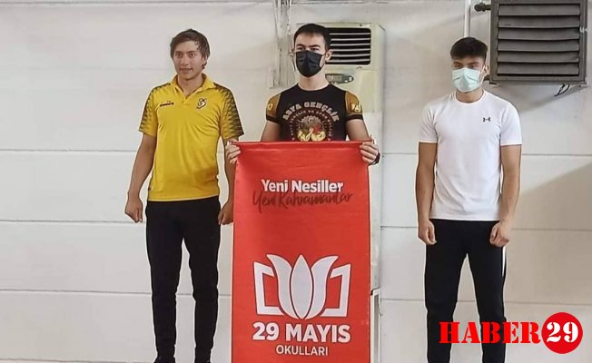 Şampiyon Gümüşhaneli Emre Turhan
