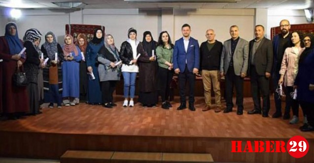 Kooperatifçilik eğitimine katılan kadınlar sertifikalarını aldı