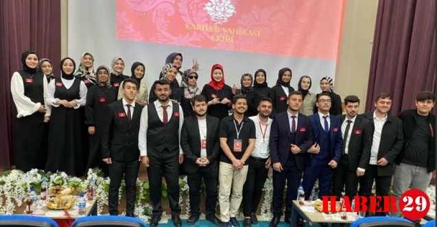 GÜ’de “Kariyer Şahikası” isimli panel gerçekleştirildi