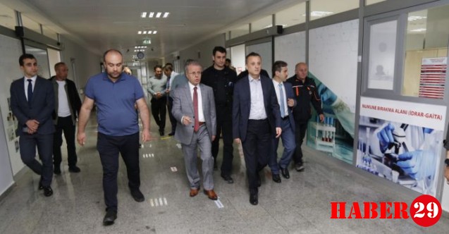 Vali Taşbilek Su Baskını Yaşanan Yerlerde İncelemelerde Bulundu