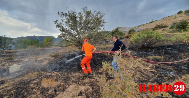 Kopan Elektrik Teli Yangına Neden Oldu