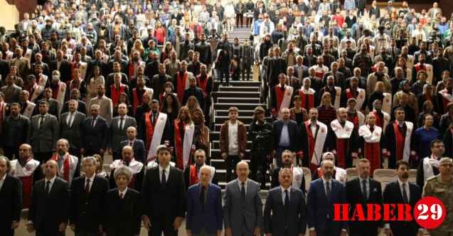 Gümüşhane Üniversitesi Akademik Yıl Açılış Töreni Gerçekleştirildi