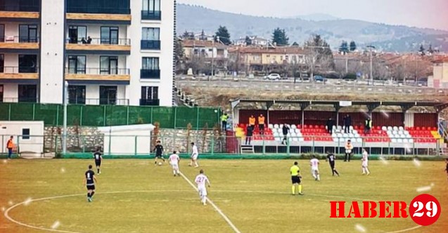 Gümüş 3 puanla başladı