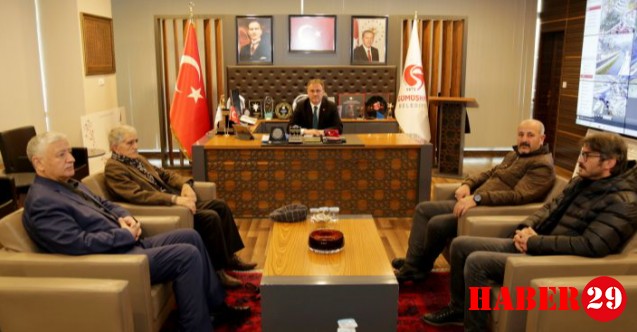 Ercan Başkan Evini Depremzedelere Bağışladı