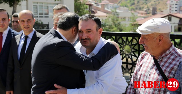 Vali Taşbilek gözyaşlarıyla uğurlandı