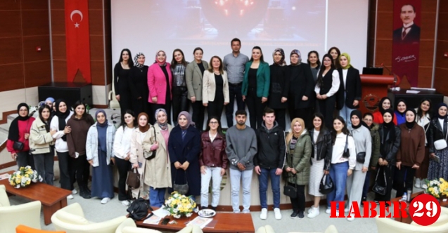 Gümüşhane Üniversitesi’nde Doku ve Organ Bağışı Paneli Düzenlendi