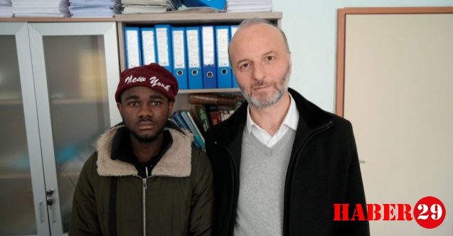Gümüşhane’de Kamerunlu üniversite öğrencisi Müslüman oldu