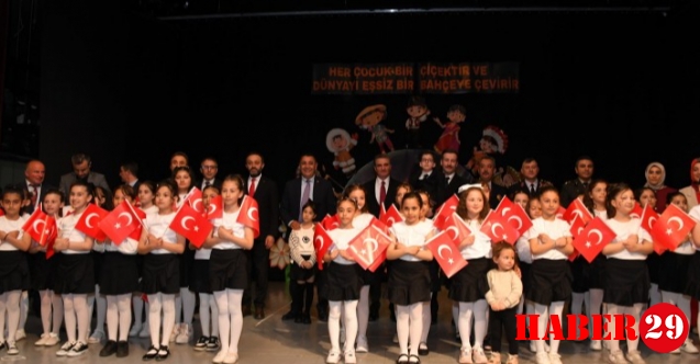 Gümüşhane'de 23 Nisan coşkuyla kutlandı