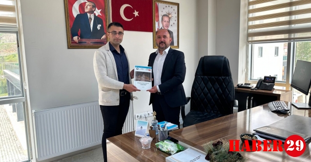 Gümüşhane Üniversitesi ile Karadeniz Teknik Üniversitesi Ortaklığında Hazırlanan Heyelan Raporu Kurumlarla Paylaşıldı