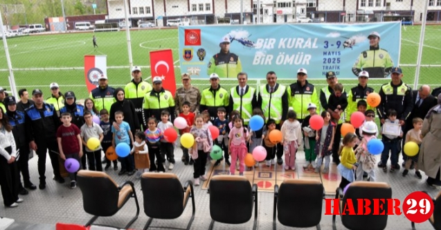 Gümüşhane’de Karayolu Trafik Haftası kapsamında etkinlikler düzenlendi