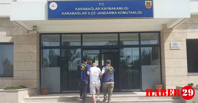 Jandarma Dedektifleri Firari Hükümlüyü İzmir’de Yakaladı