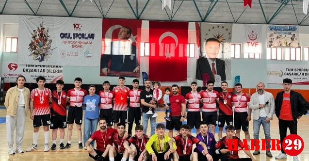Gümüşhane’de Hentbol Şenliği Düzenlendi