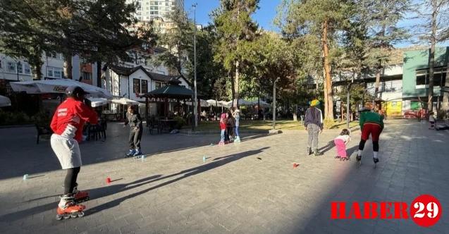 Kamerunlu Patenciler Gümüşhane’de Minik Sporcular Yetiştiriyor