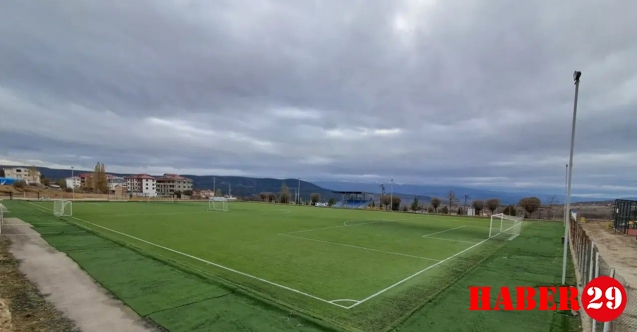 Şiran ilçe stadı yenileniyor