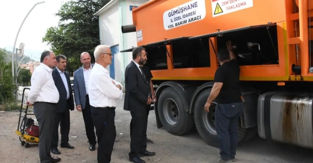 Gümüşhane İl Özel İdaresi envanterini güçlendirdi: Asfalt yama robotu ve seyyar lavabolar hizmette