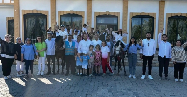 Ülkü Ocakları'ndan Köse’de Çocuklara Unutulmaz Şenlik