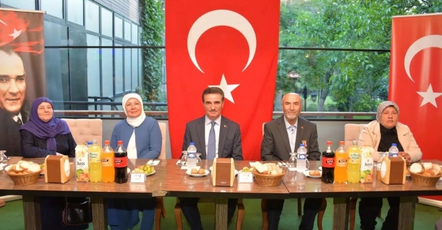 Vali Baruş, şehit yakınları ve gazilerle bir araya geldi
