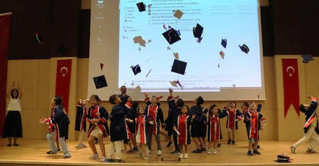 Çocuk Üniversitesi’nde ilk mezuniyet heyecanı