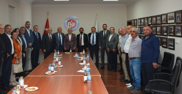 İYİ Parti heyeti Gümüşhane'de esnafla buluştu, sorunları dinledi