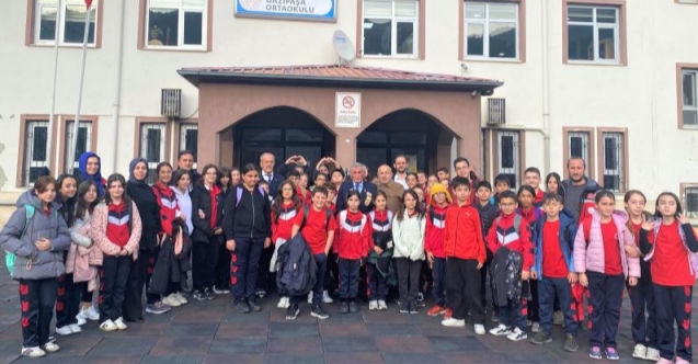 Gümüşhane’de Nesiller Buluşması: Kıbrıs Gazileri Tecrübelerini Gençlere Aktardı