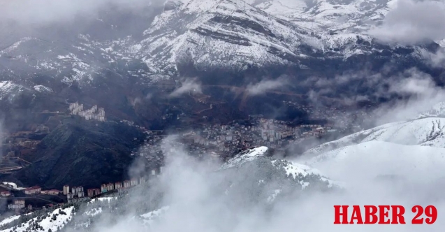Gümüşhane Beyaz Gelinliğini Giydi