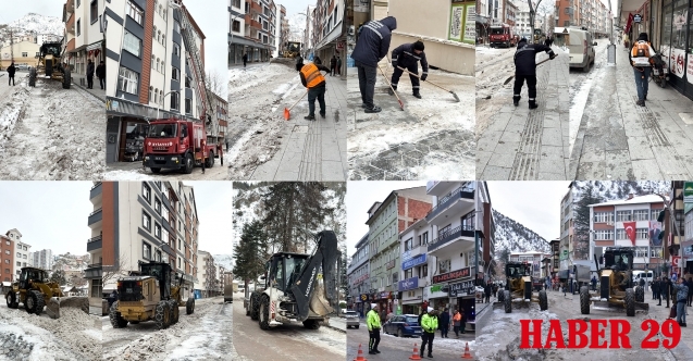 Gümüşhane’de yoğun kar yağışı sonrası temizlik seferberliği: Ekipler 24 saat sahada!