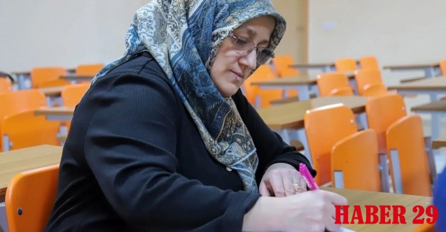 Hem anne hem çalışan hem öğrenci: O Gümüşhane Üniversitesi’nin Sibel Ablası