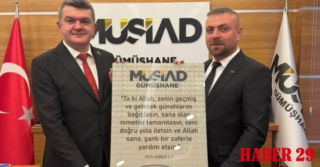 MÜSİAD Gümüşhane'de Bayrak Değişimi: Selim Yıldız, Cihan Canlı'dan Görevi Devraldı!