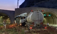 Mescitli tüneli girişinde trafik kazası: 1 yaralı