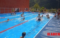 Kürtün'de yüzme havuzu açıldı