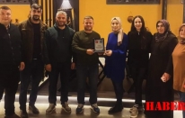 Kelkit Türk Eğitim Sen'den Nihat Köksal'a teşekkür plaketi