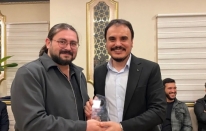 Doç. Dr. Ersin Diker  Dijital Dünyayı Anlattı; “İyi Bir Sosyal Medya Okuryazarı Olmalıyız”