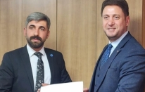 Kadir Kural ve Yönetimi Mazbatalarını Aldı