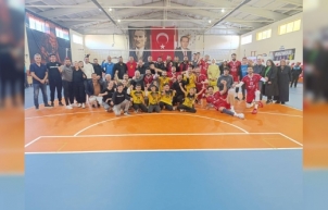 Şiran Akademi, Efeler Ligi Aşkına: 3-0