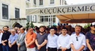 Beyhan Teyze Son Yolculuğuna Uğurlandı