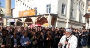 Baba Şahin, Defnedildi