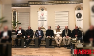 Gümüşhane “Şehir Sohbetleri”nde Yerel Hizmet ve Kalkınma Masaya Yatırıldı: “Devletin İmkânını En Uç Noktaya Ulaştırmak Zorundayız”