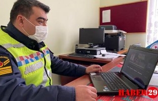 Çocuklara Uzaktan Eğitimle Trafik Eğitimi Veriliyor