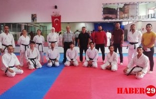 Karate Aday Hakem Kursu Tamamlandı