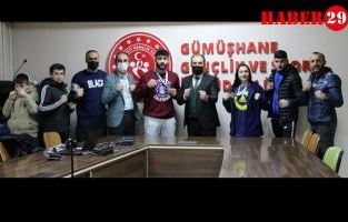 Kickboks'da 2 Madalya